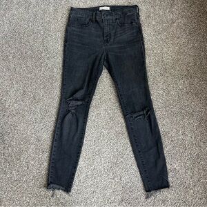 Madewell Black 9” High Rise Skinny Distressed Jeans, Size 29